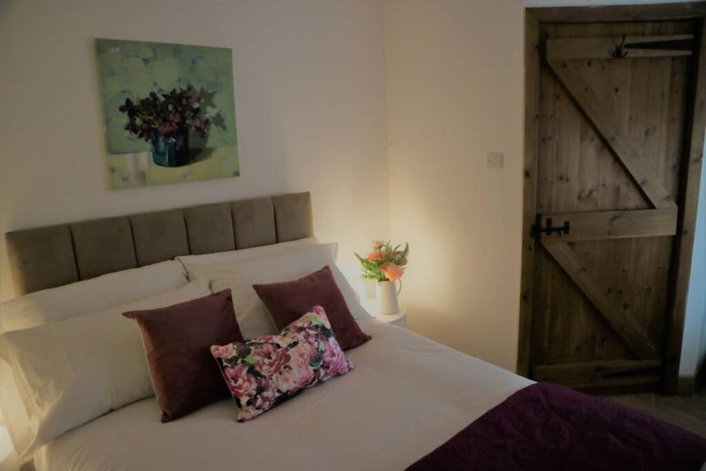 Mews Cottage Харрогейт Экстерьер фото